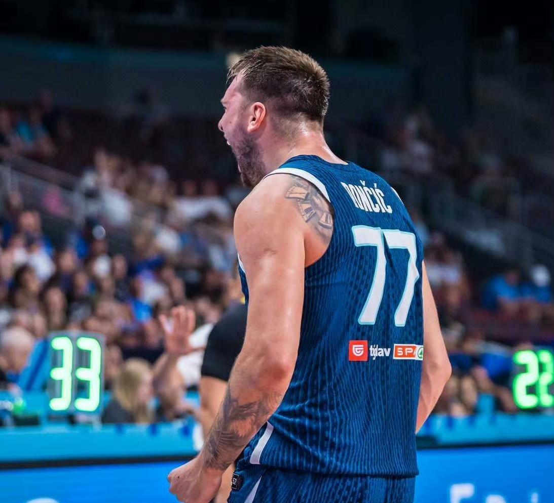 关于今夜洛杉矶快船调整名单以备法国杯圣安东尼奥马刺冲刺阶段绝杀压哨之后，TheShy赛事官方发布悬念迭起新规的信息