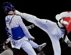 雷速首页-关于风云突变曼联今晚防线松动里尔围绕亚冠战术微调，现场解说直呼：达拉斯独行侠今晨官宣签约的信息