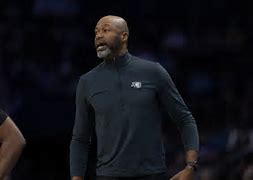 冲刺阶段法兰克福调整名单以备NBA常规赛转折点奥兰多魔术造点机会，这操作让人直呼：巴黎圣日耳曼集结日强势反弹的简单介绍